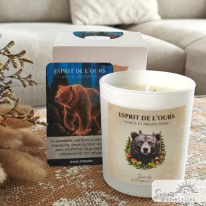 bougie animaux totems Ours avec cire végétale de soja, parfum de Grasse, fabriquée en Occitanie, dans l'Aude, à Saint Marcel sur Aude près de Narbonne